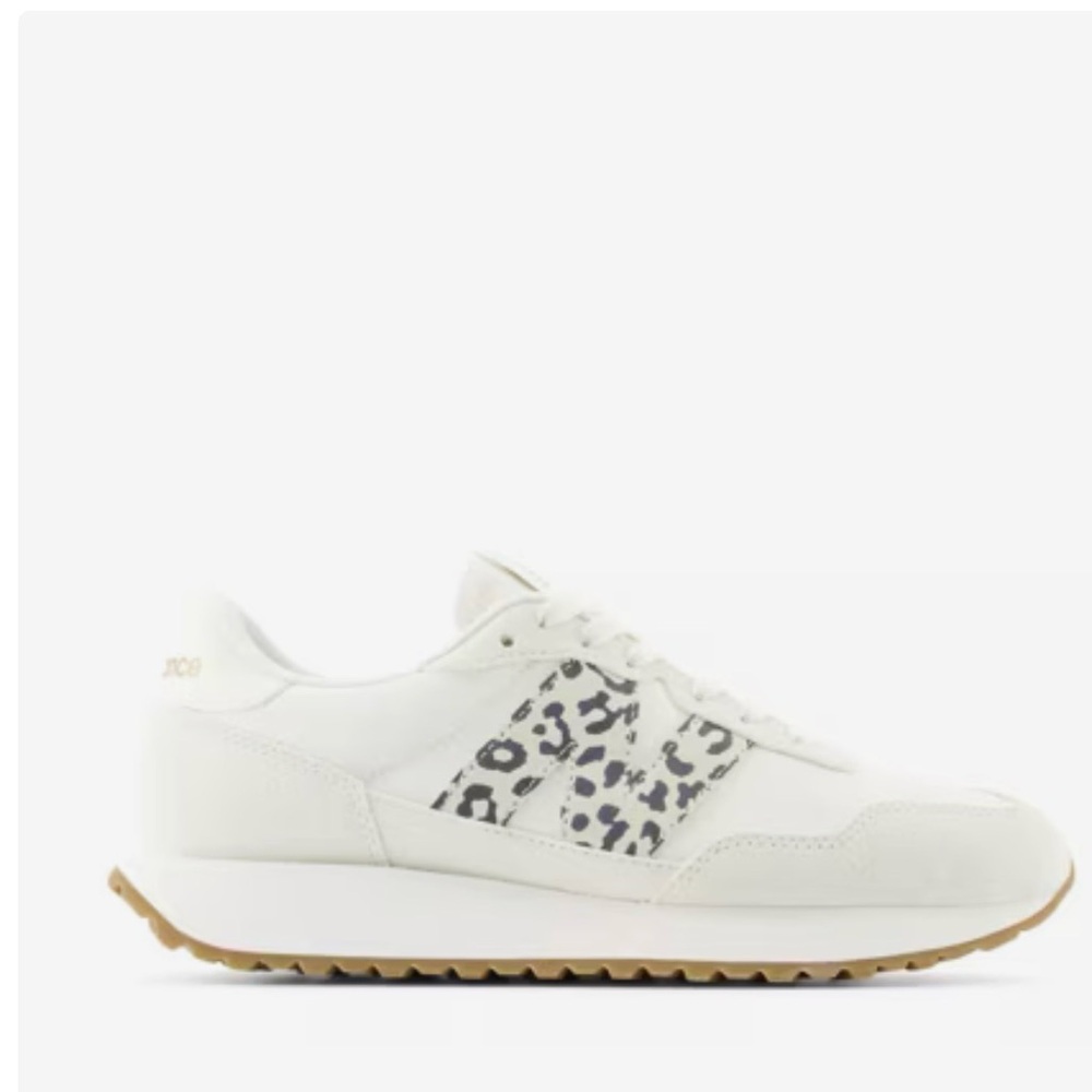 NIB New Balance Women’s 237 White Leopard Shoes 10  - Selling Out Fast HOT